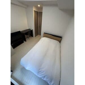 Room image 11