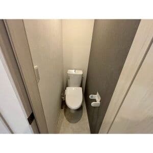Room image 9
