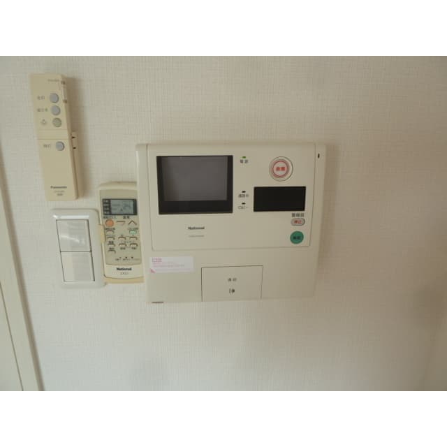 Room image 12