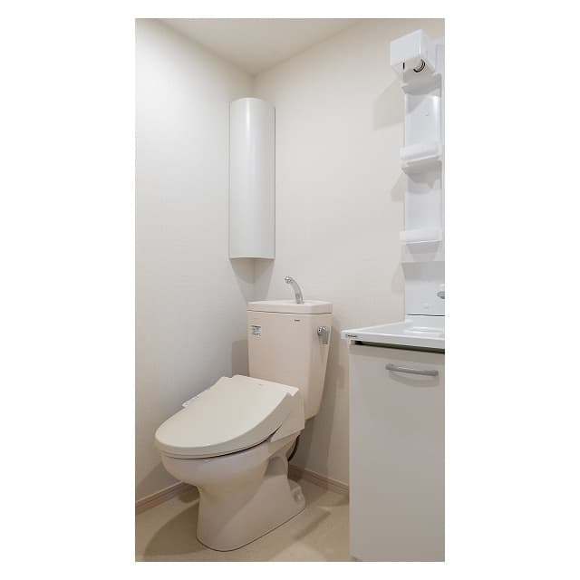 Room image 16