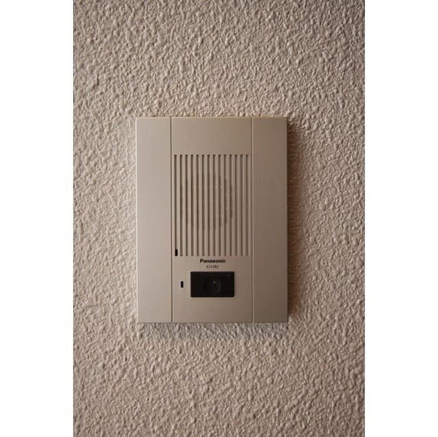 Room image 16