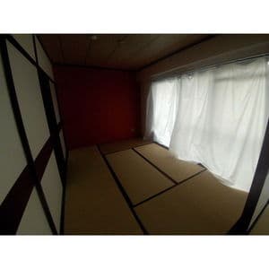 Room image 14