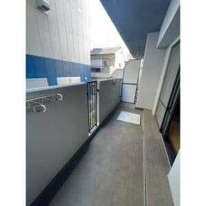 Room image 13