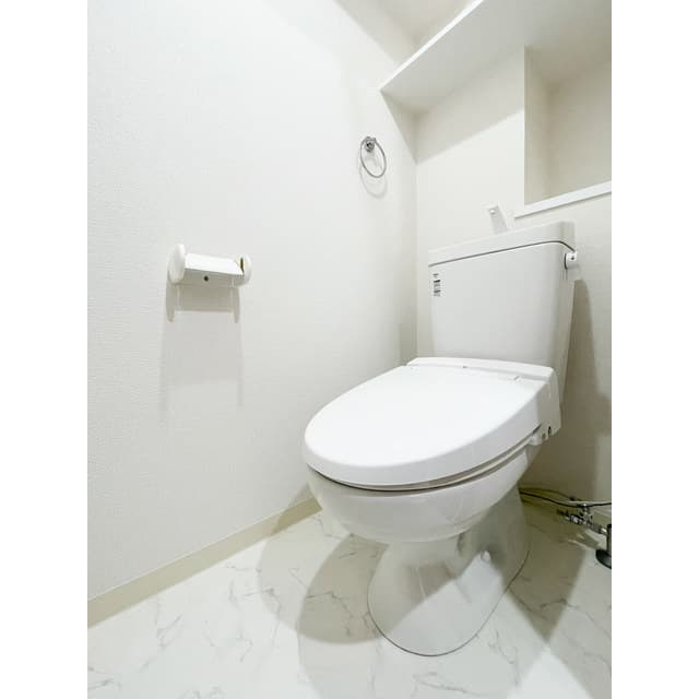 Room image 13