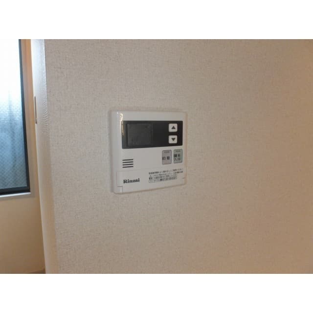 Room image 16