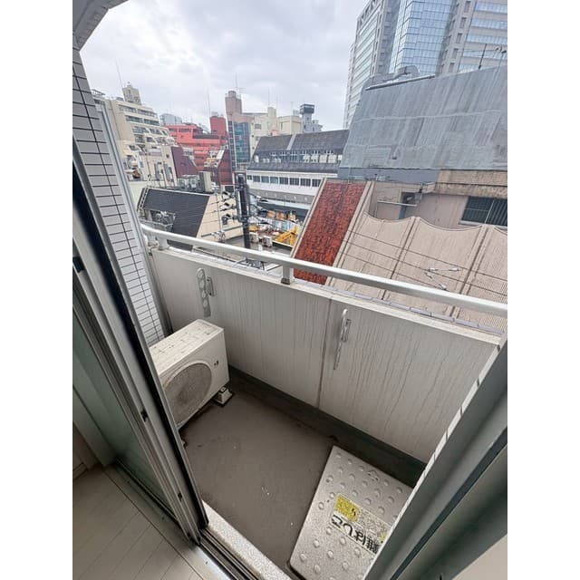 Room image 14