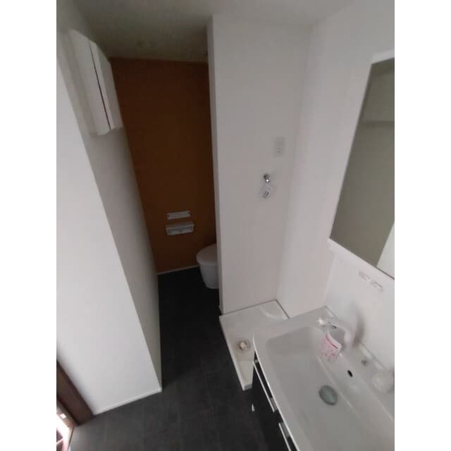 Room image 14