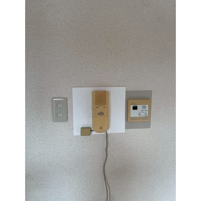 Room image 12