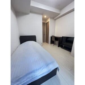 Room image 11