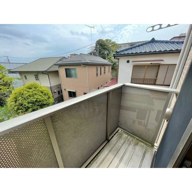 Room image 12