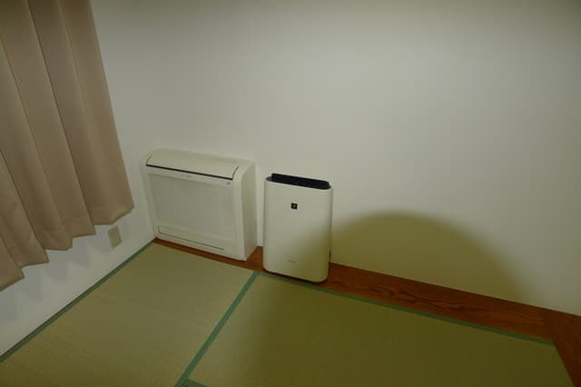 Room image 9