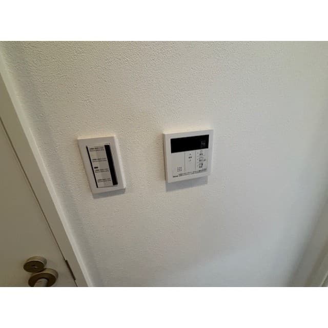 Room image 14