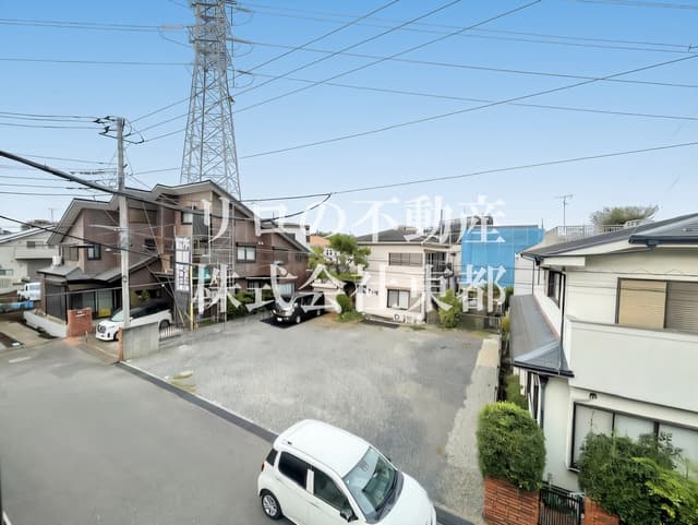 Room image 11