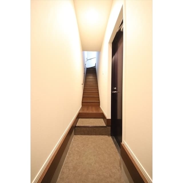 Room image 13