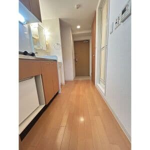 Room image 15