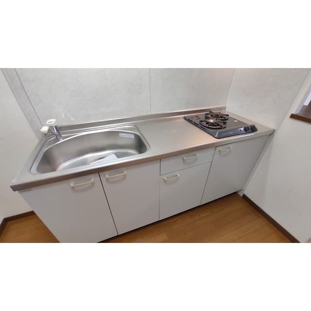 Room image 9