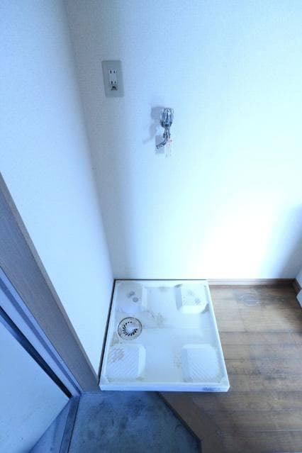 Room image 10
