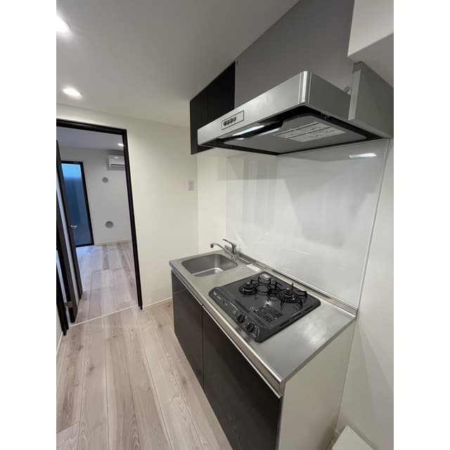Room image 11