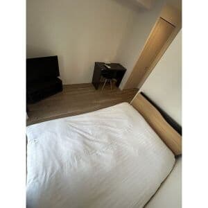 Room image 11