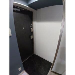 Room image 14