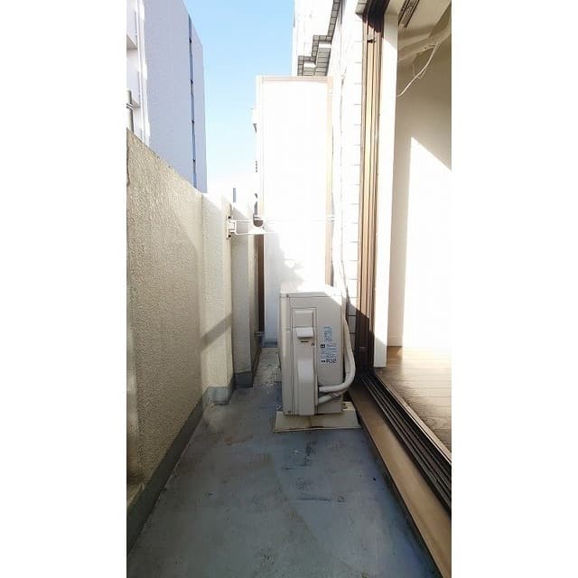 Room image 14