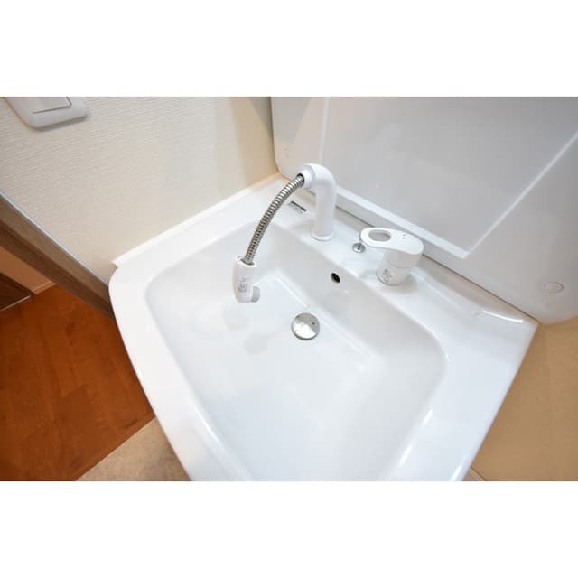 Room image 14