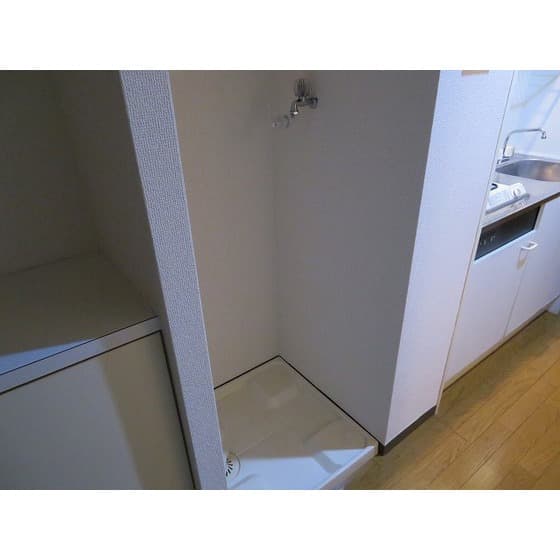 Room image 12