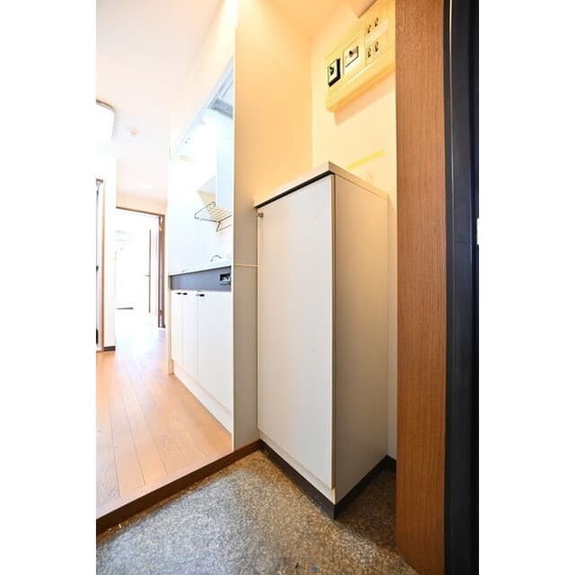 Room image 9