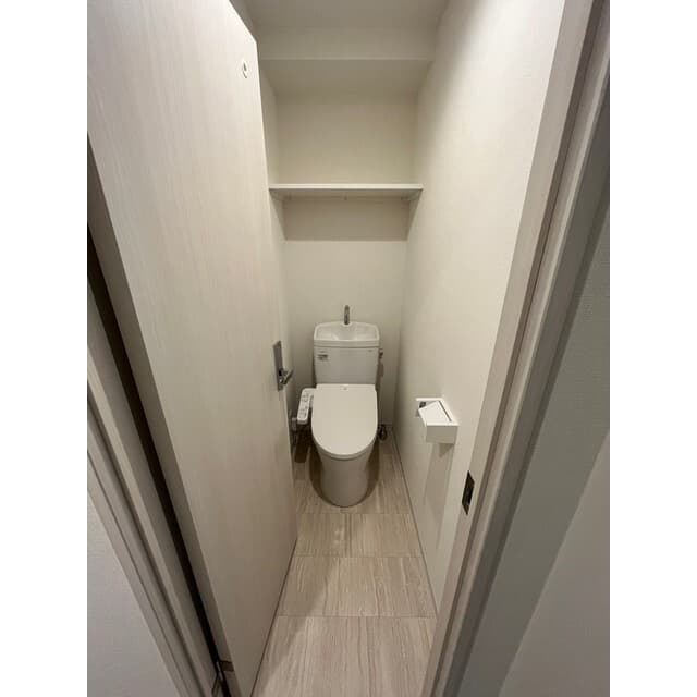 Room image 14