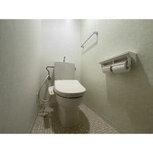 Room image 13