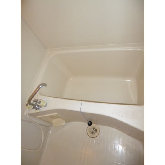 Room image 10