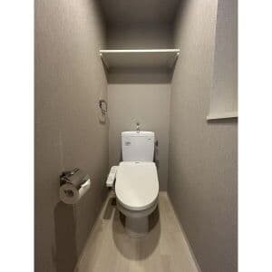 Room image 14