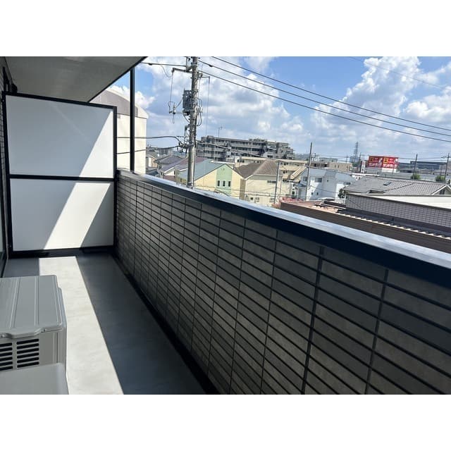 Room image 12
