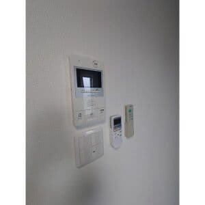 Room image 13