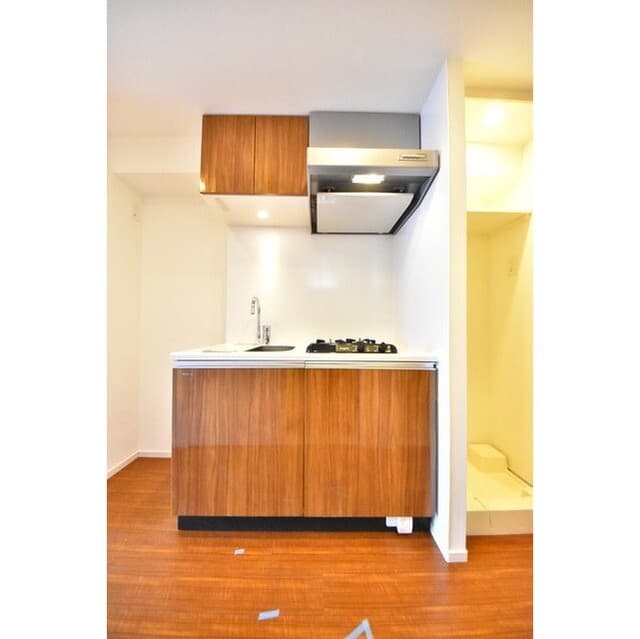 Room image 13