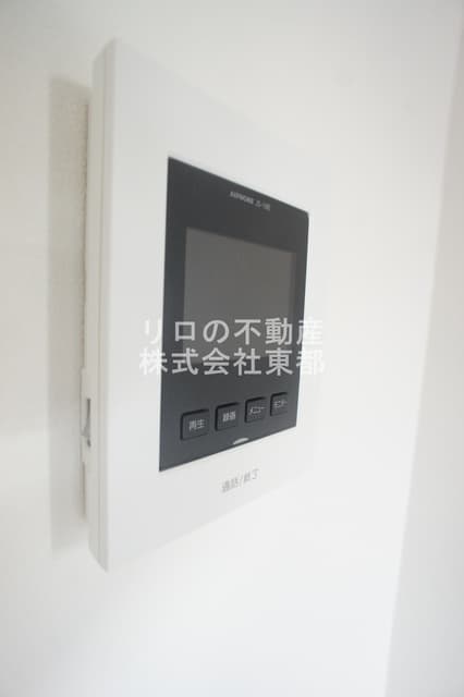 Room image 12