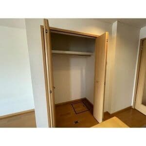Room image 14