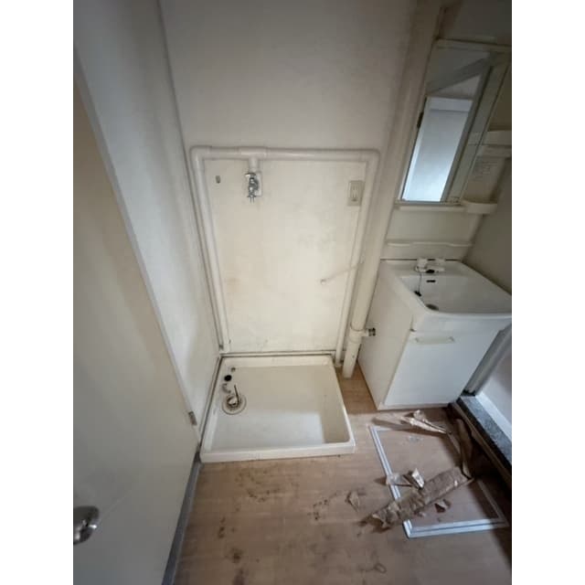 Room image 14