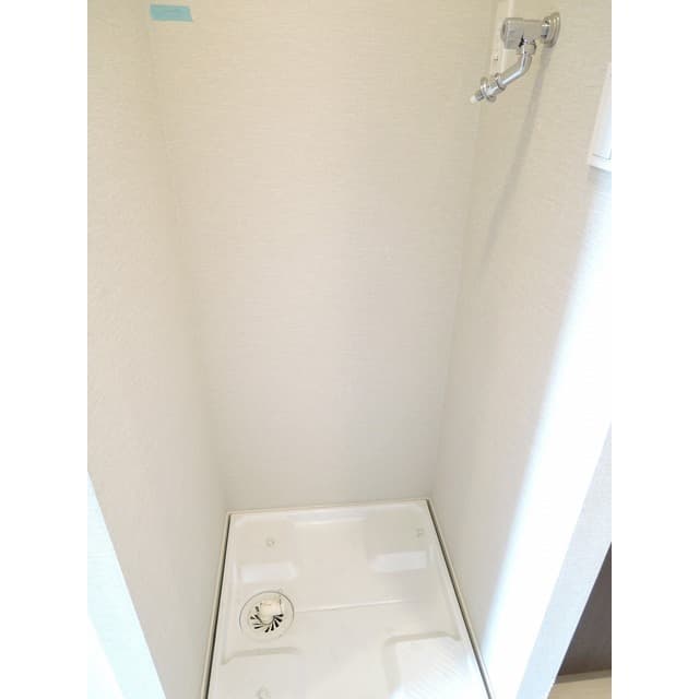 Room image 15