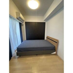 Room image 8