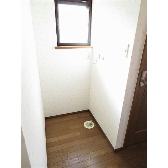 Room image 14
