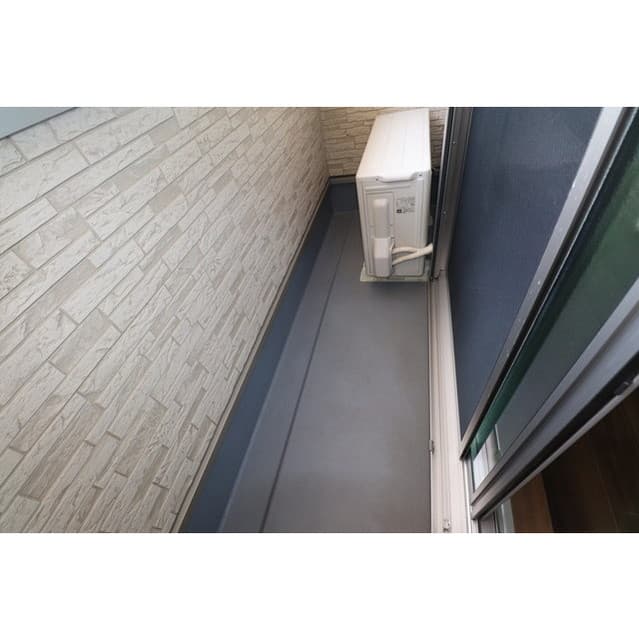 Room image 14