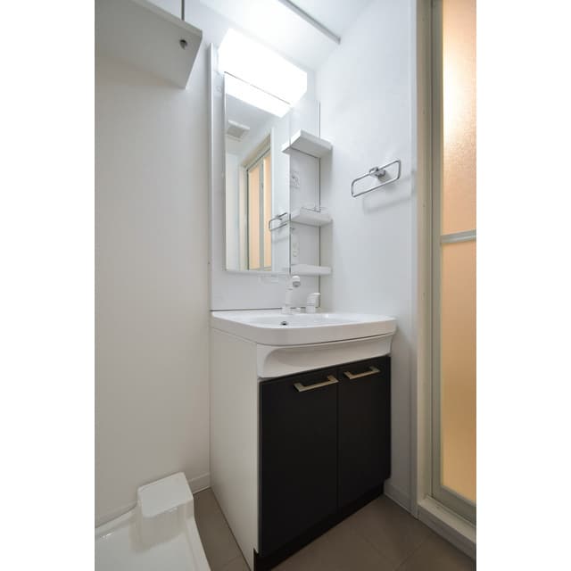 Room image 14