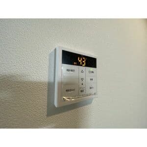 Room image 13