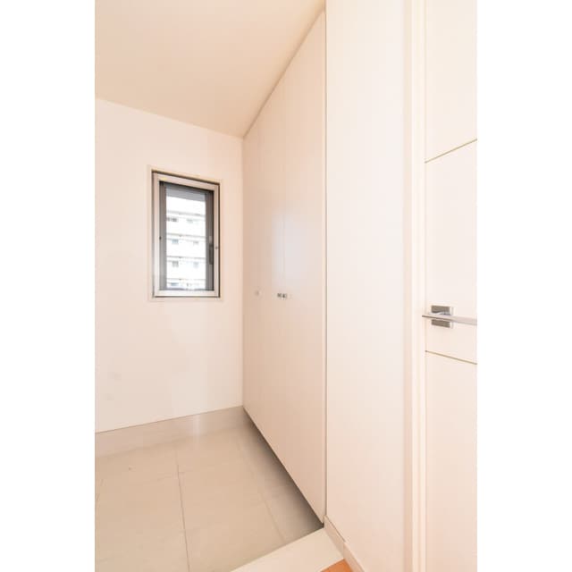 Room image 14