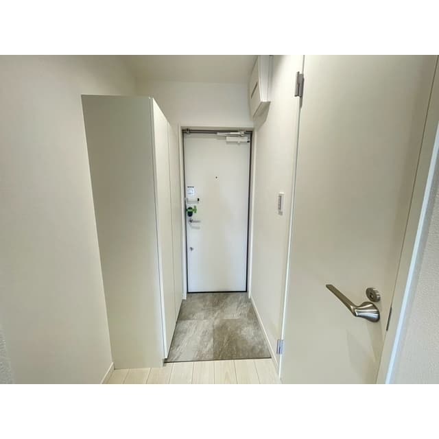 Room image 14