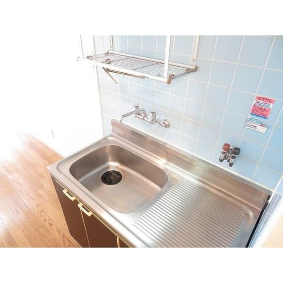 Room image 10