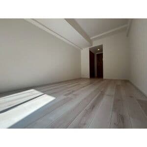 Room image 13