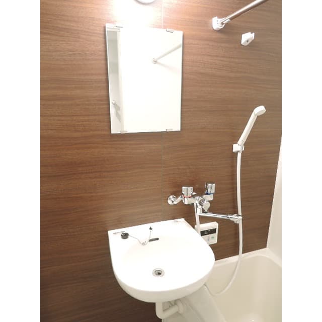 Room image 12