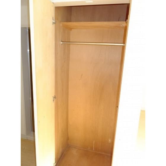 Room image 13